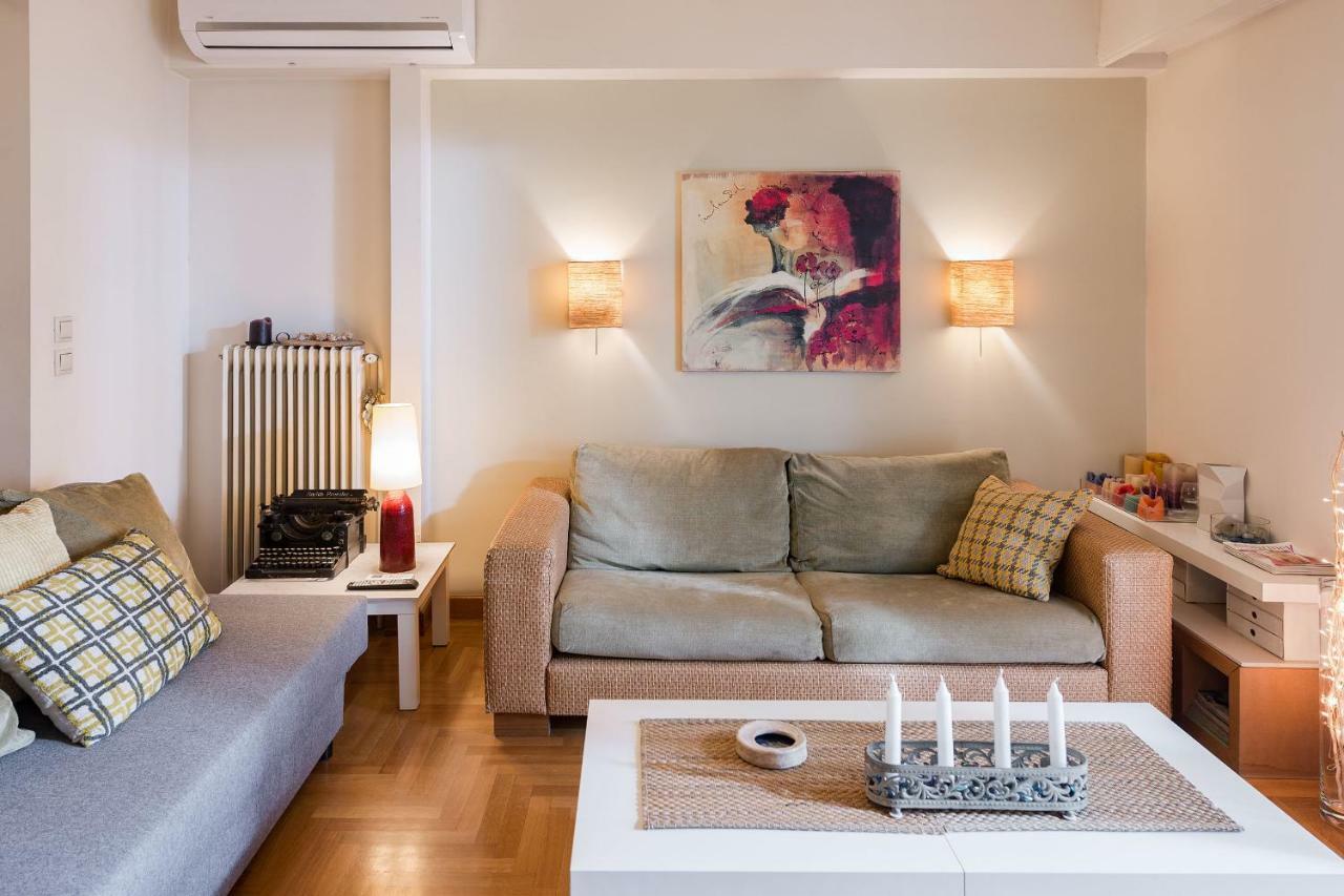 Stylish Flat With Veranda In The Heart Of Athens Exterior photo